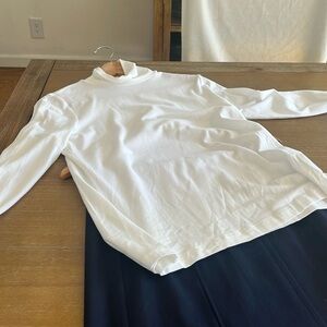 Banana Republic turtle neck with tags